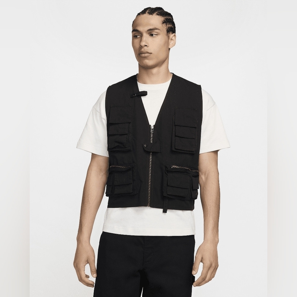Nike Life Utility Fishing Vest Mens Full-Zip FN3214-010 Black $175